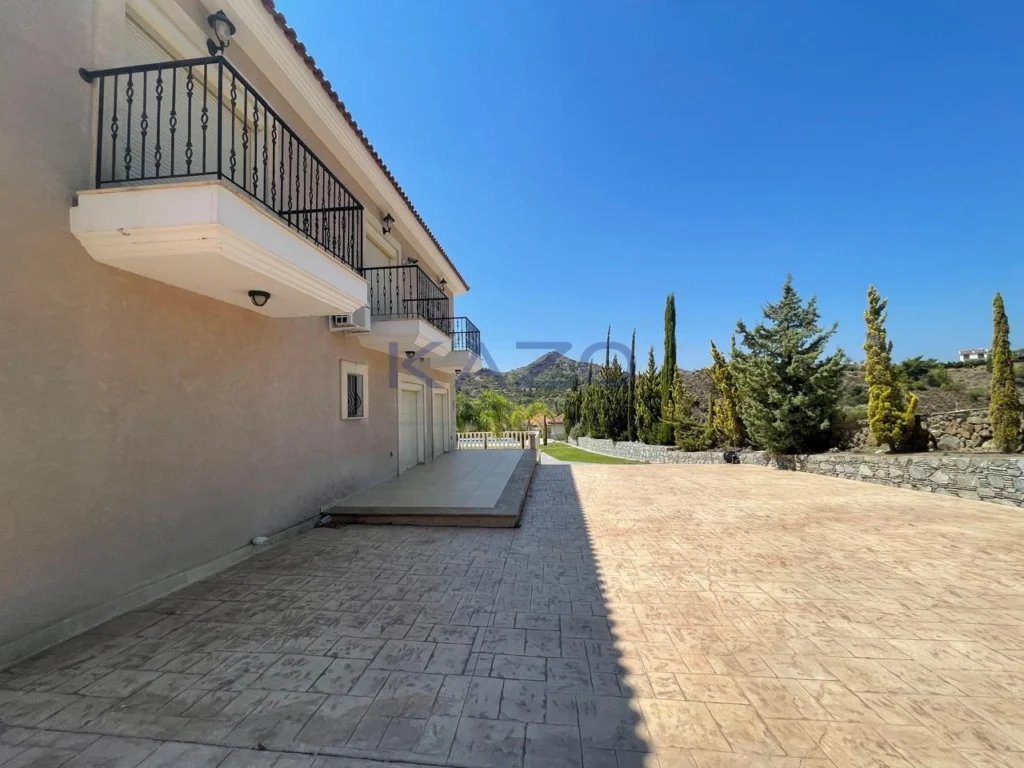 328m² House for Sale in Kalo Chorio Lemesou, Limassol District