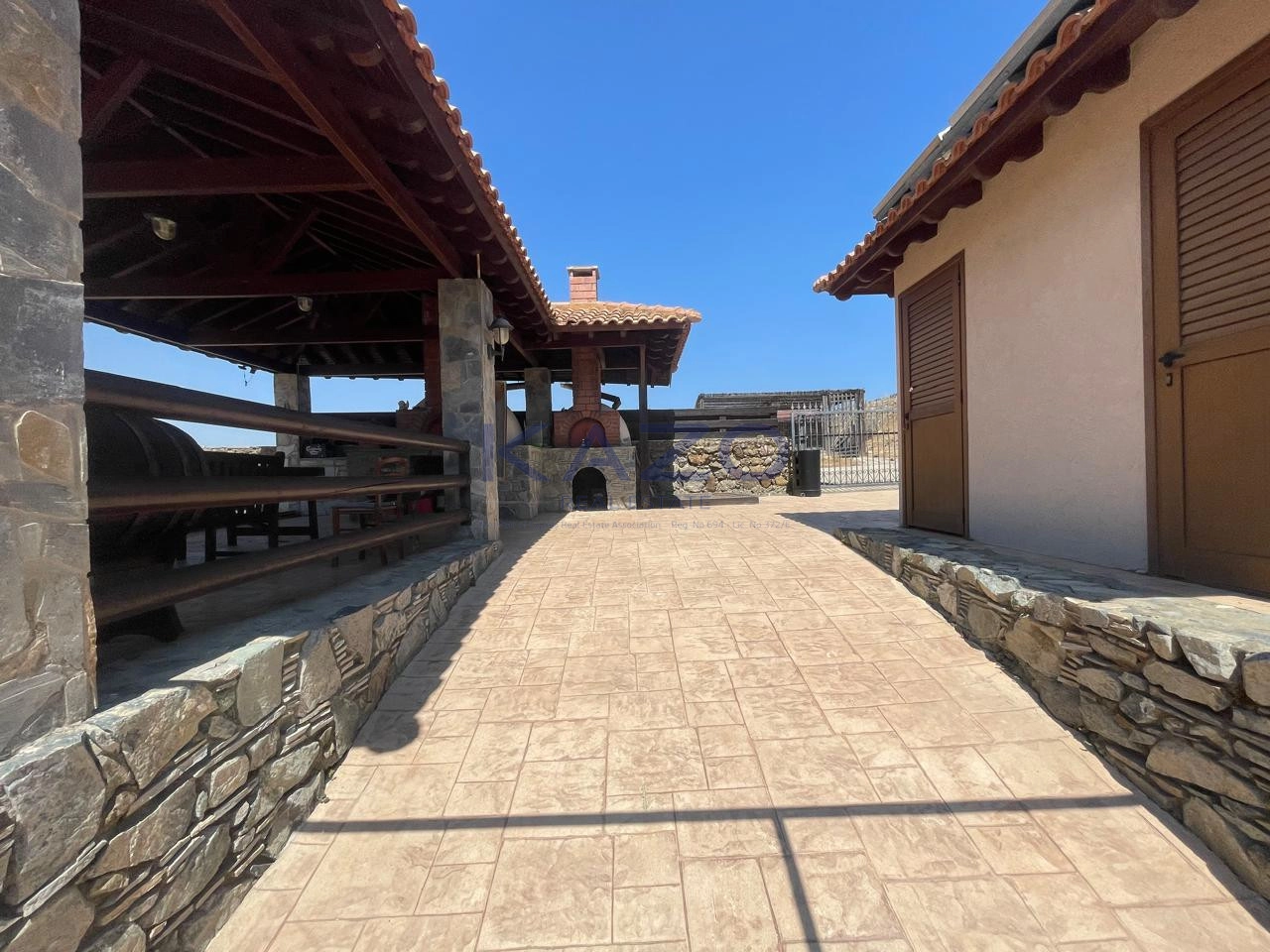 328m² House for Sale in Kalo Chorio Lemesou, Limassol District