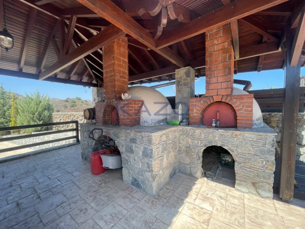 328m² House for Sale in Kalo Chorio Lemesou, Limassol District