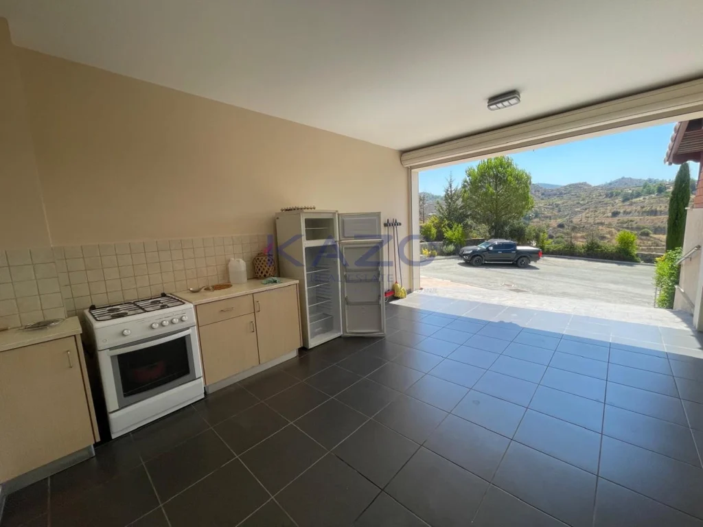 328m² House for Sale in Kalo Chorio Lemesou, Limassol District