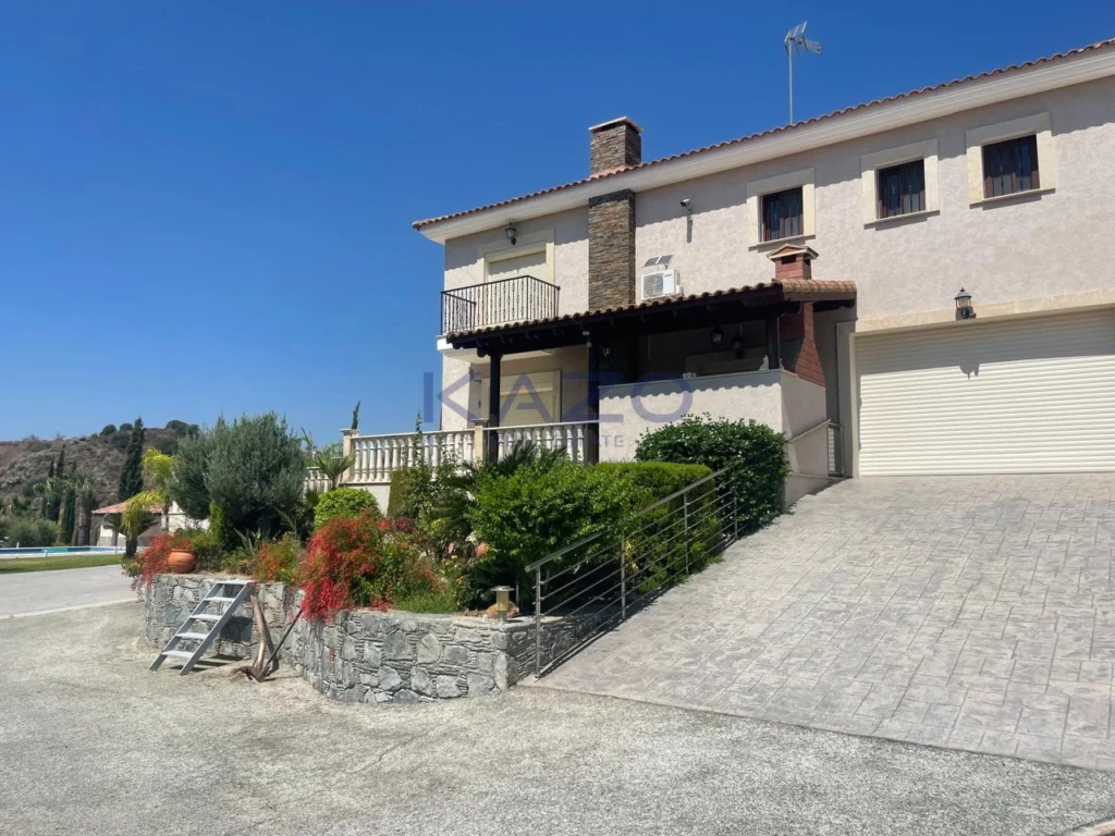328m² House for Sale in Kalo Chorio Lemesou, Limassol District
