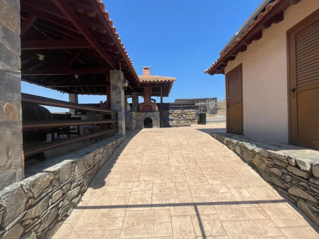 328m² House for Sale in Kalo Chorio Lemesou, Limassol District