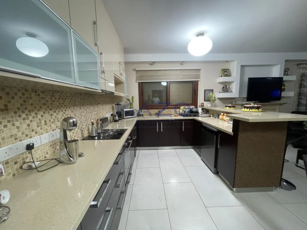 328m² House for Sale in Kalo Chorio Lemesou, Limassol District