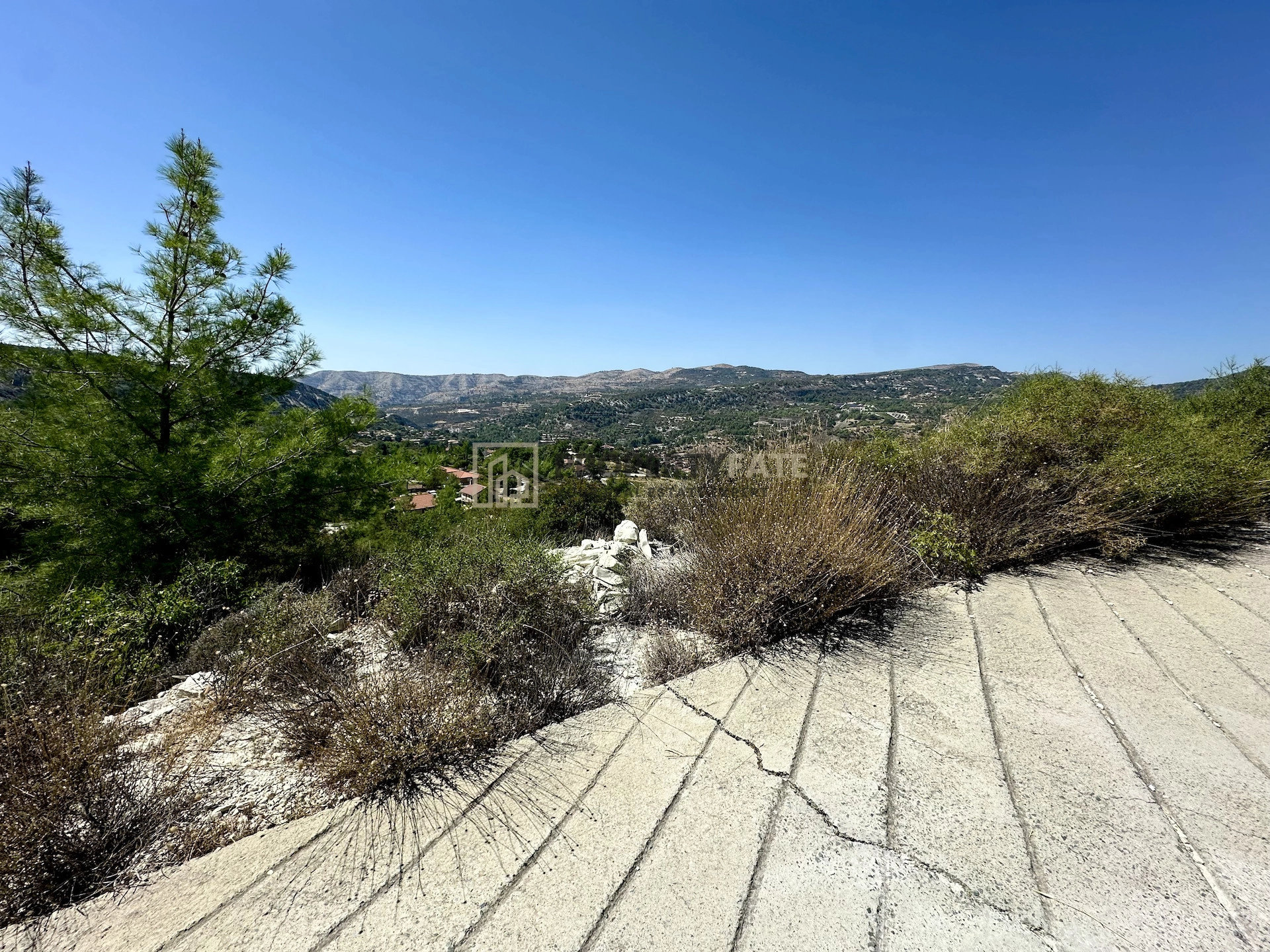 2,342m² Plot for Sale in Trimiklini, Limassol District