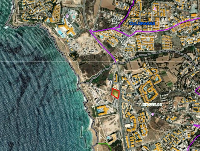 5,387m² Plot for Sale in Paphos – Moutallos