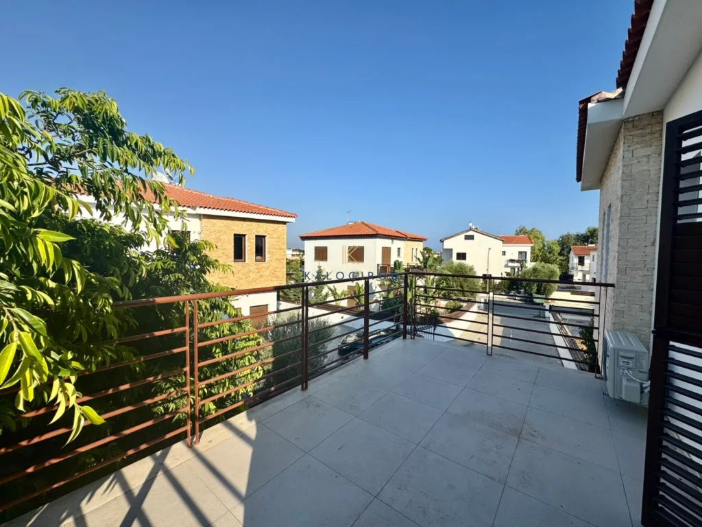 5 Bedroom House for Sale in Dhekelia, Larnaca District