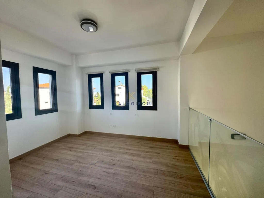 5 Bedroom House for Sale in Dhekelia, Larnaca District