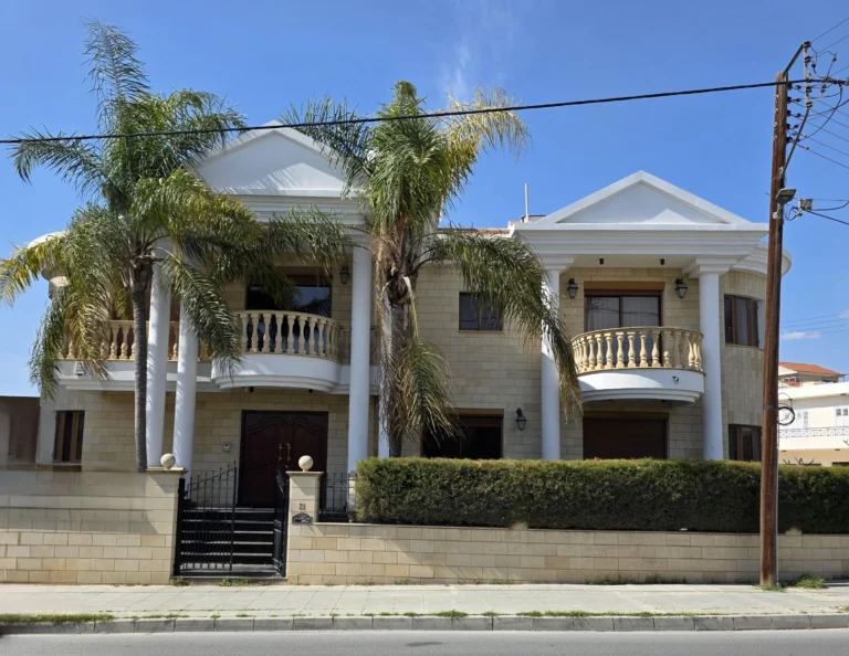 740m² Office for Sale in Germasogeia, Limassol District