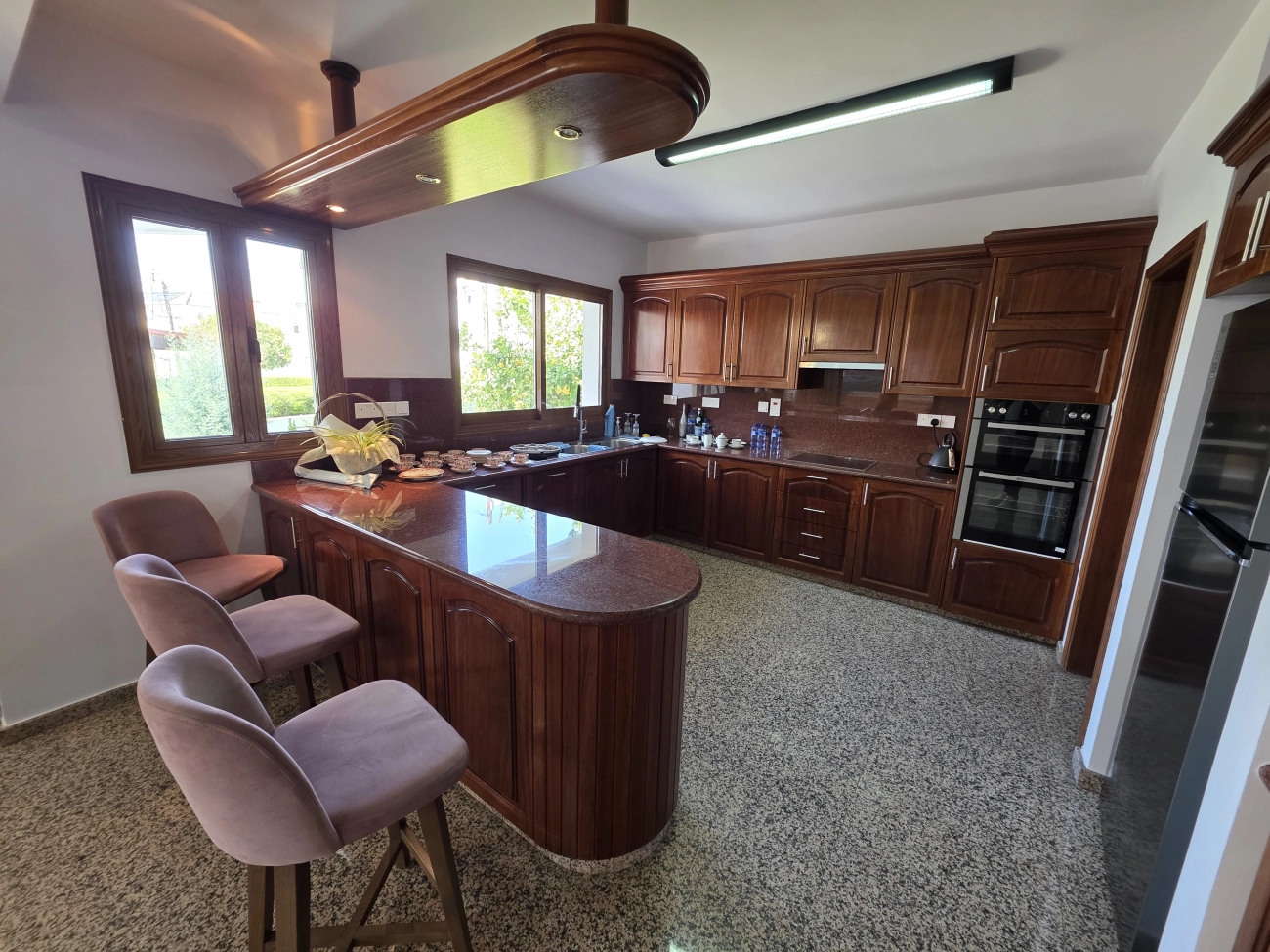740m² Office for Sale in Germasogeia, Limassol District