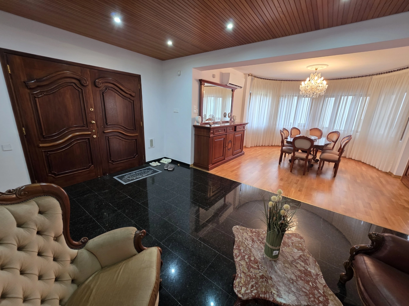740m² Office for Sale in Germasogeia, Limassol District