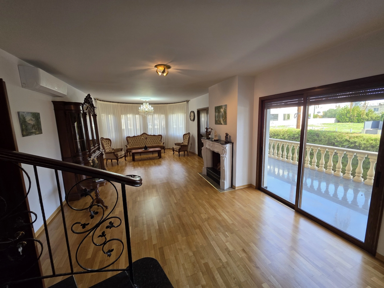 740m² Office for Sale in Germasogeia, Limassol District