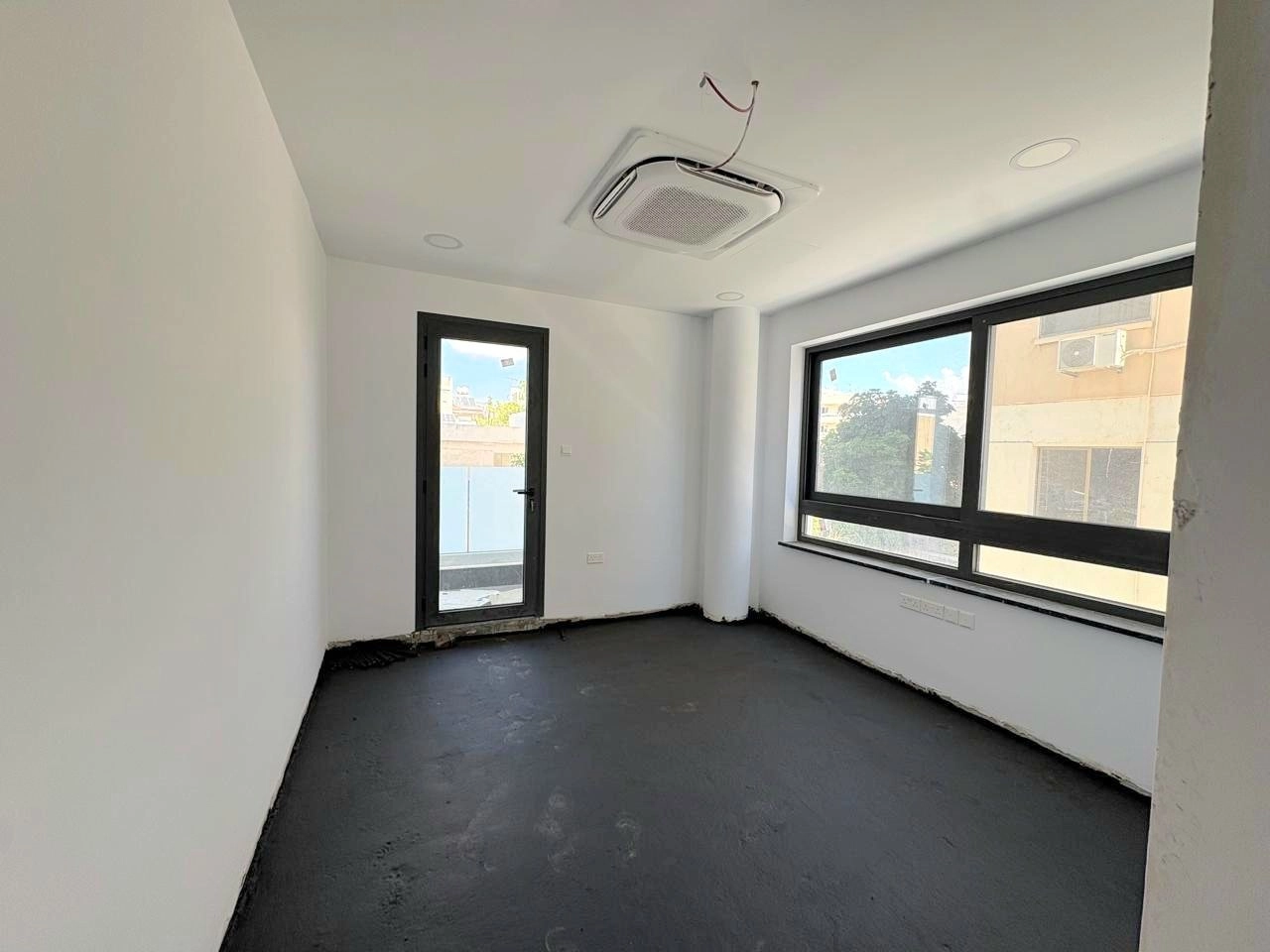 99m² Office for Rent in Limassol – Agios Nicolaos