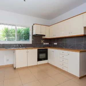 2 Bedroom House for Sale in Oroklini, Larnaca District
