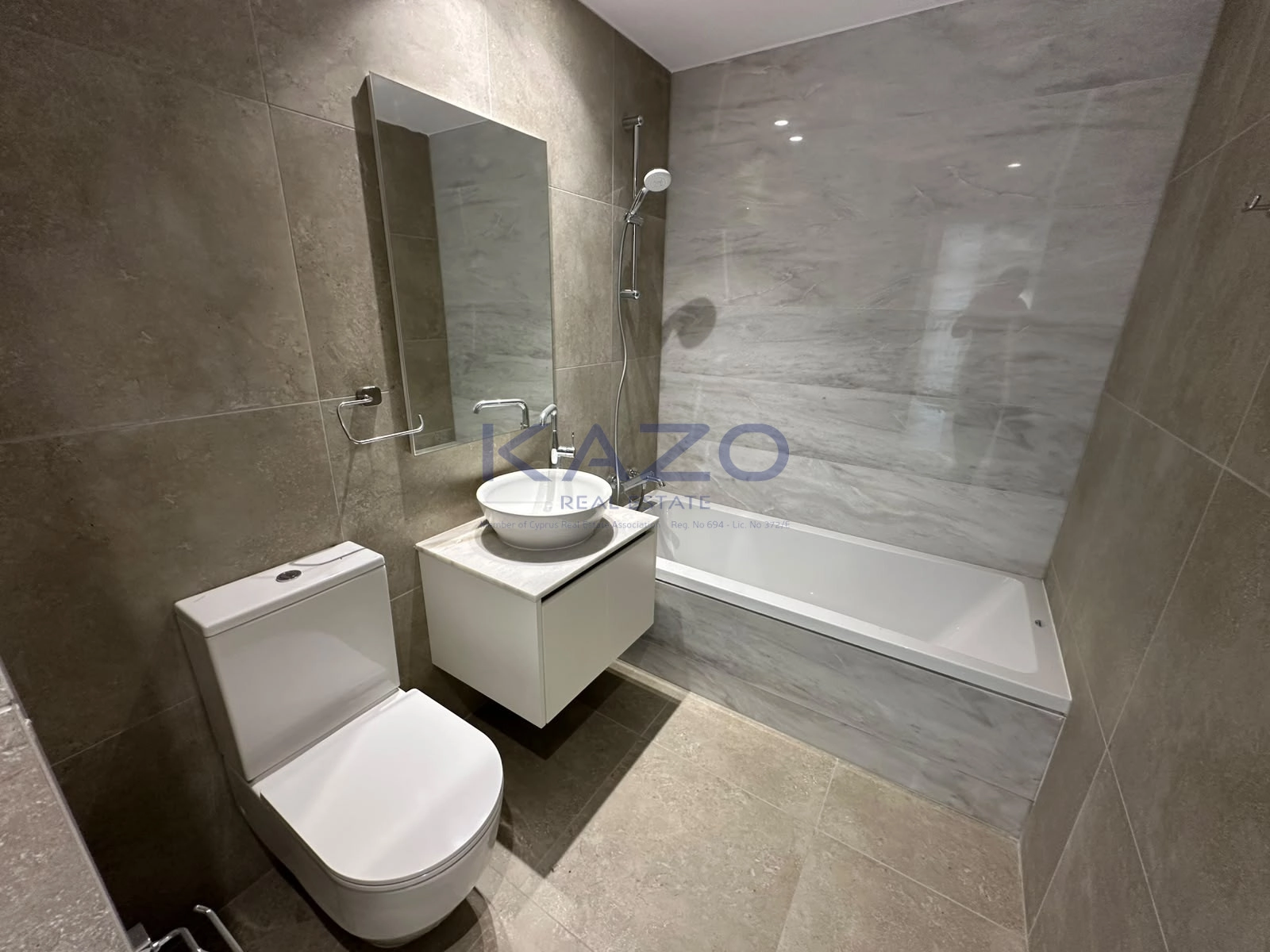 2 Bedroom House for Sale in Agios Tychonas, Limassol District
