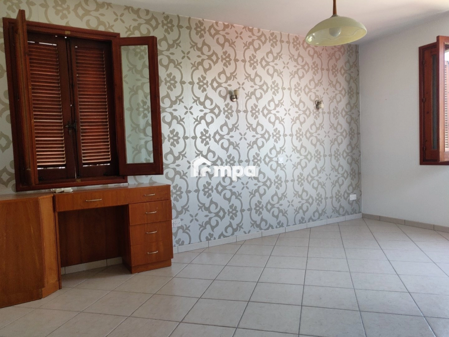 5 Bedroom House for Rent in Agios Dometios, Nicosia District