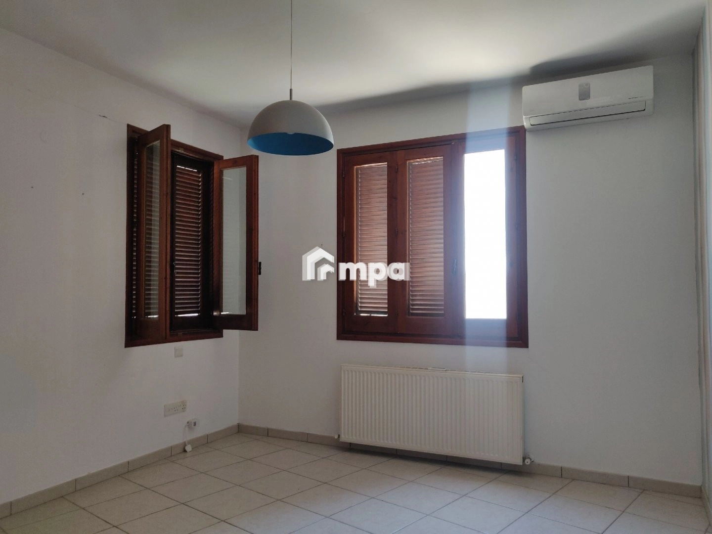 5 Bedroom House for Rent in Agios Dometios, Nicosia District