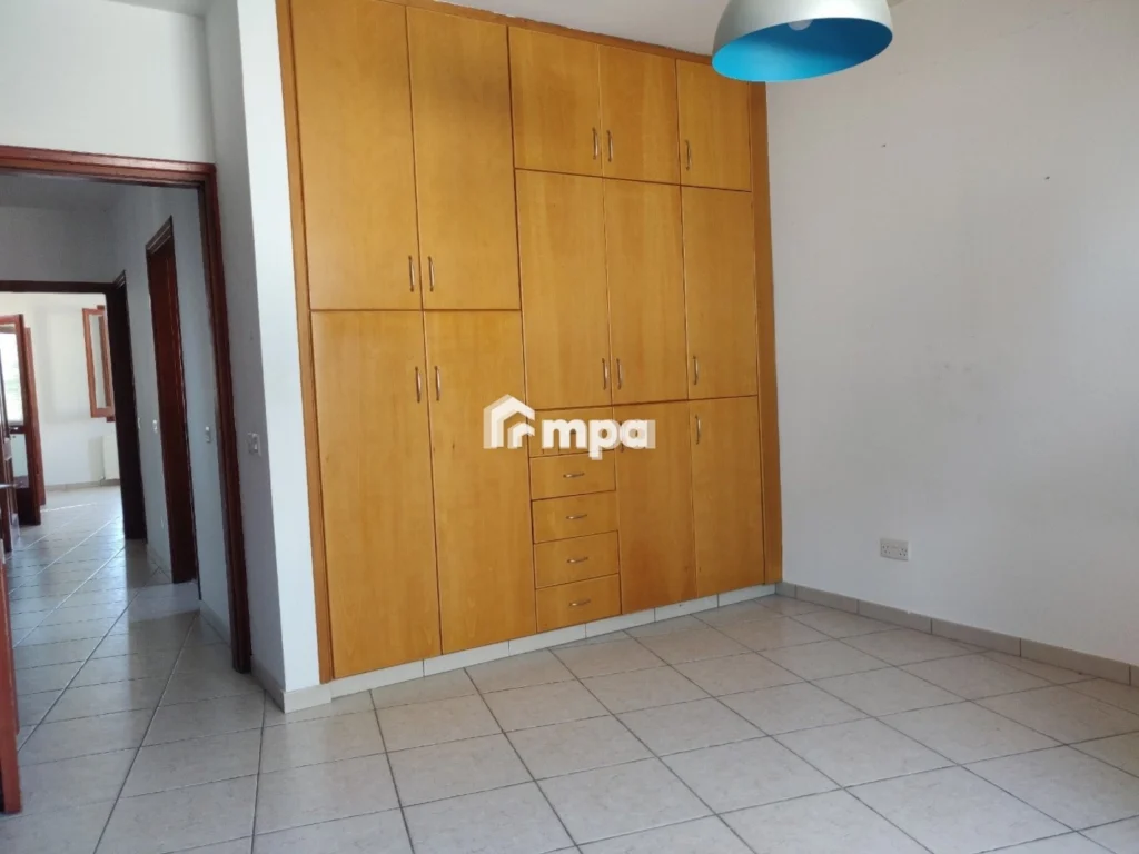 5 Bedroom House for Rent in Agios Dometios, Nicosia District