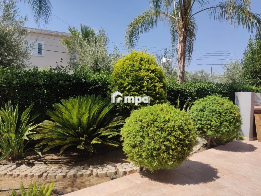 5 Bedroom House for Rent in Agios Dometios, Nicosia District