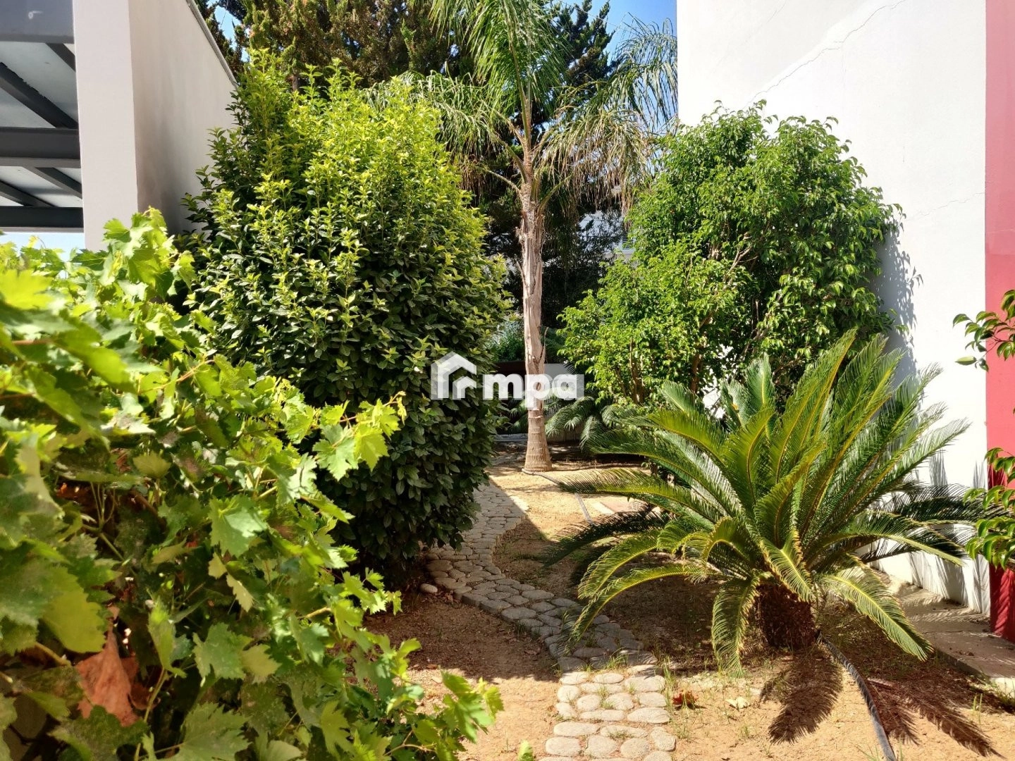 5 Bedroom House for Rent in Agios Dometios, Nicosia District