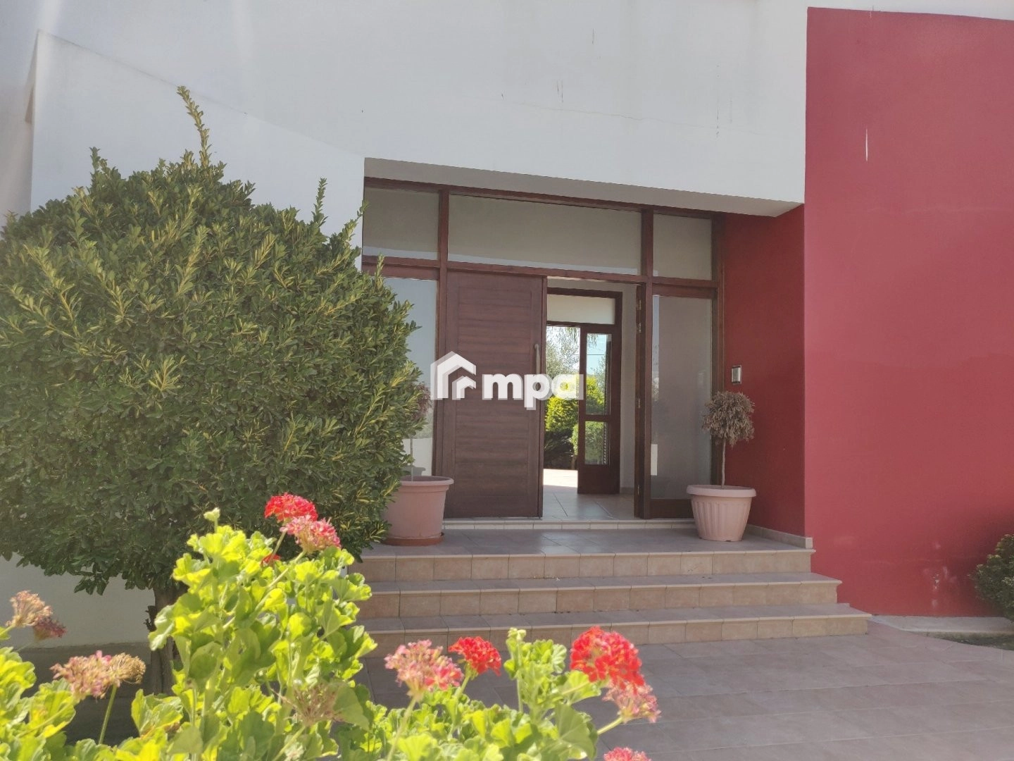 5 Bedroom House for Rent in Agios Dometios, Nicosia District