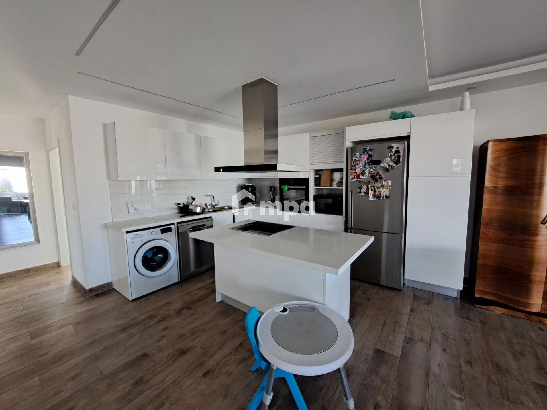 3 Bedroom Apartment for Sale in Strovolos, Nicosia District