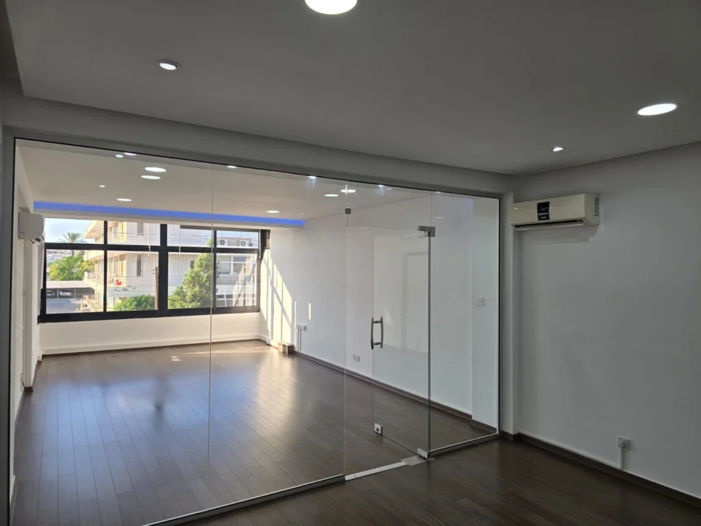 135m² Office for Rent in Limassol – Katholiki