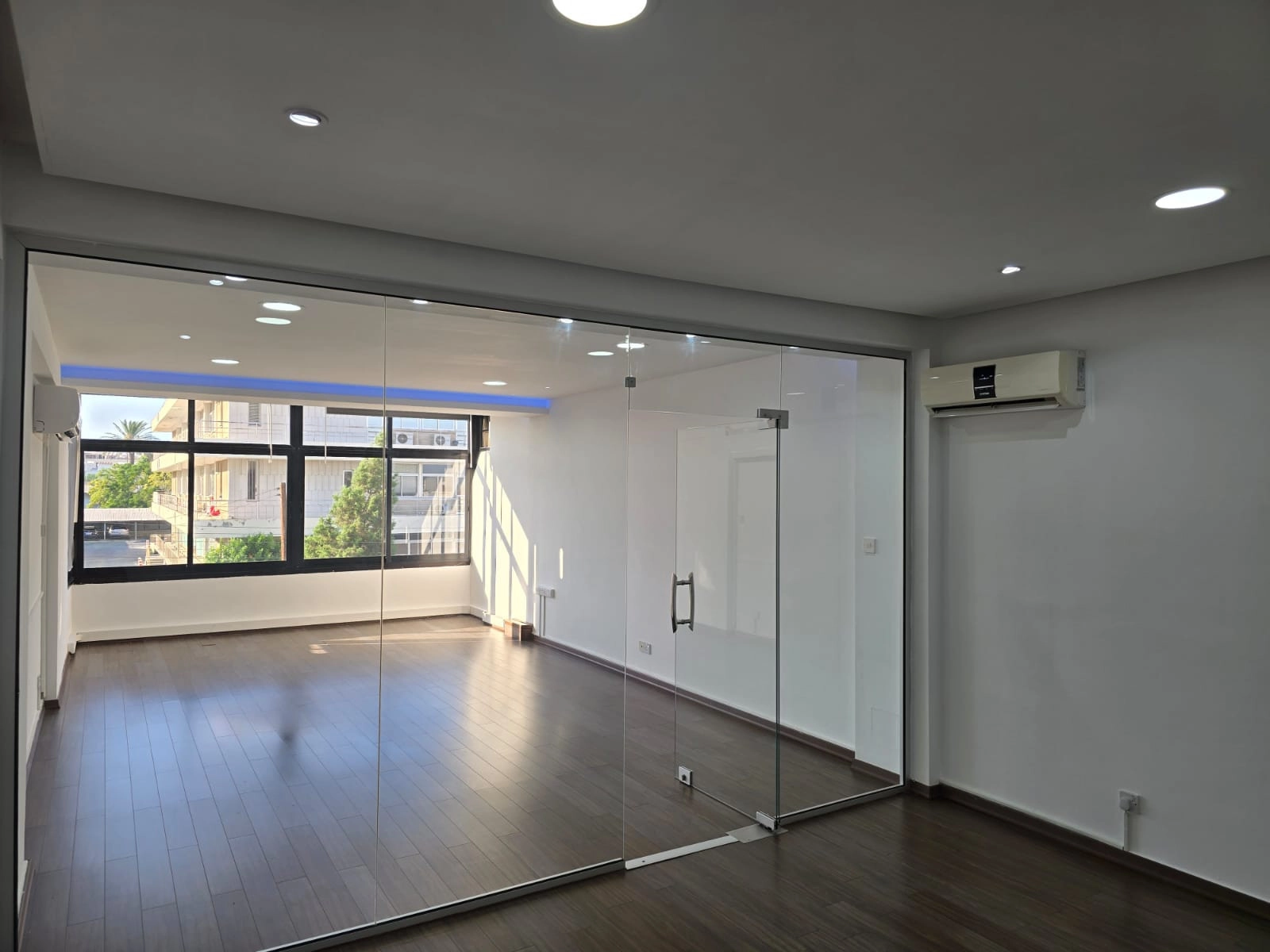 135m² Office for Rent in Limassol – Katholiki
