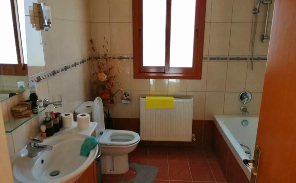 4 Bedroom House for Sale in Erimi, Limassol District