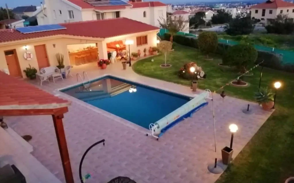 4 Bedroom House for Sale in Erimi, Limassol District