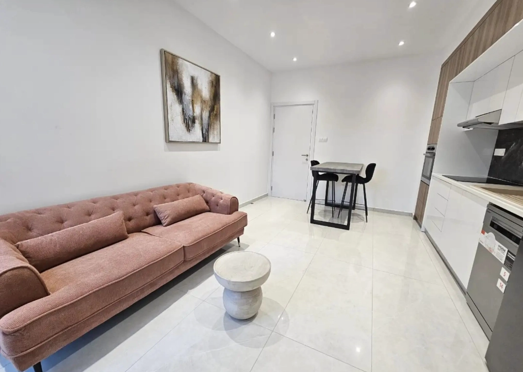 2 Bedroom Apartment for Rent in Germasogeia – Tourist Area, Limassol District