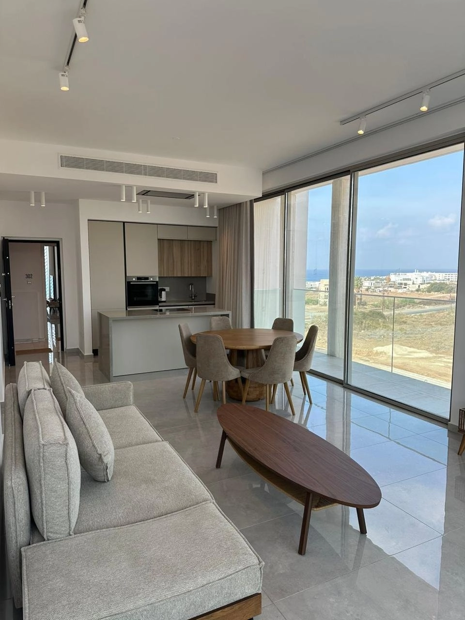 2 Bedroom Apartment for Rent in Tombs Of the Kings, Paphos District