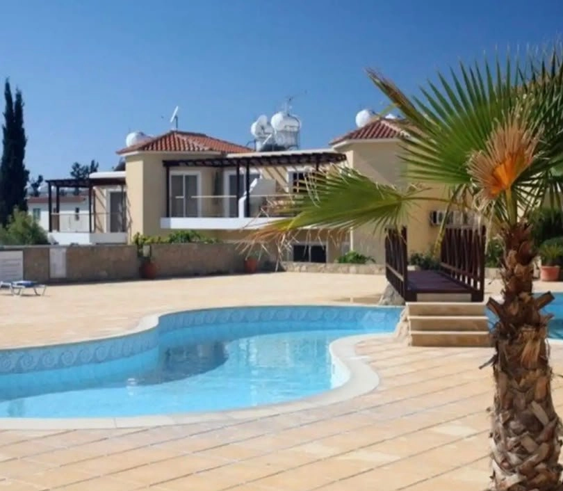 2 Bedroom Apartment for Sale in Paphos – Universal