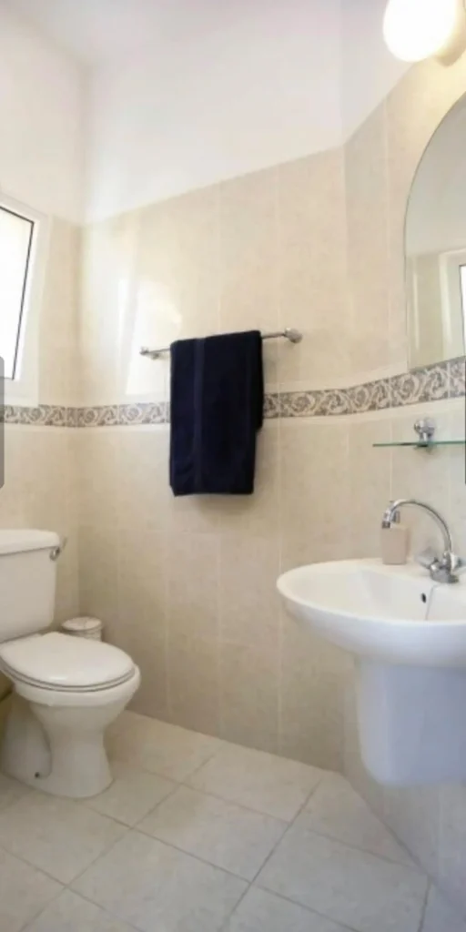 2 Bedroom Apartment for Sale in Paphos – Universal