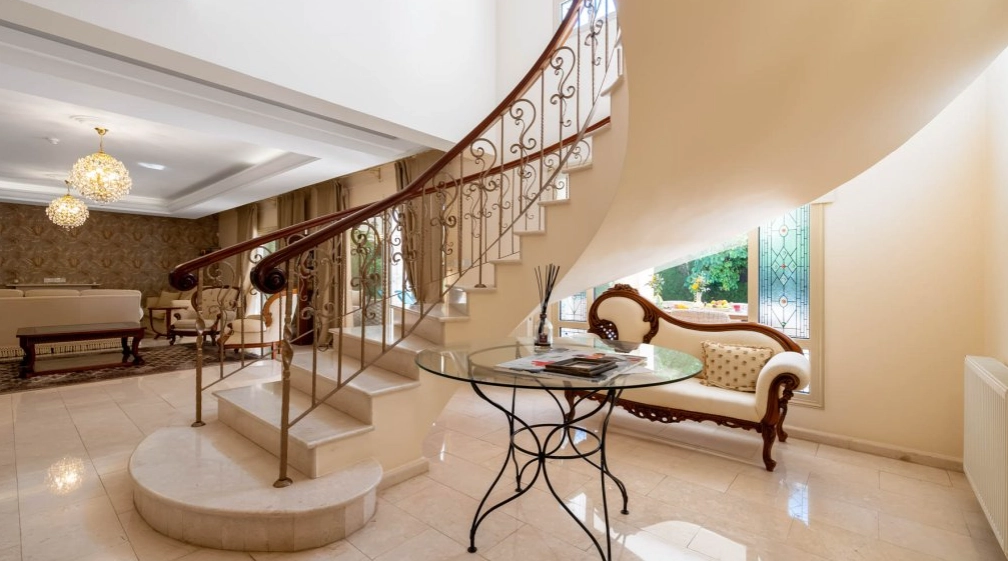 5 Bedroom House for Sale in Germasogeia, Limassol District