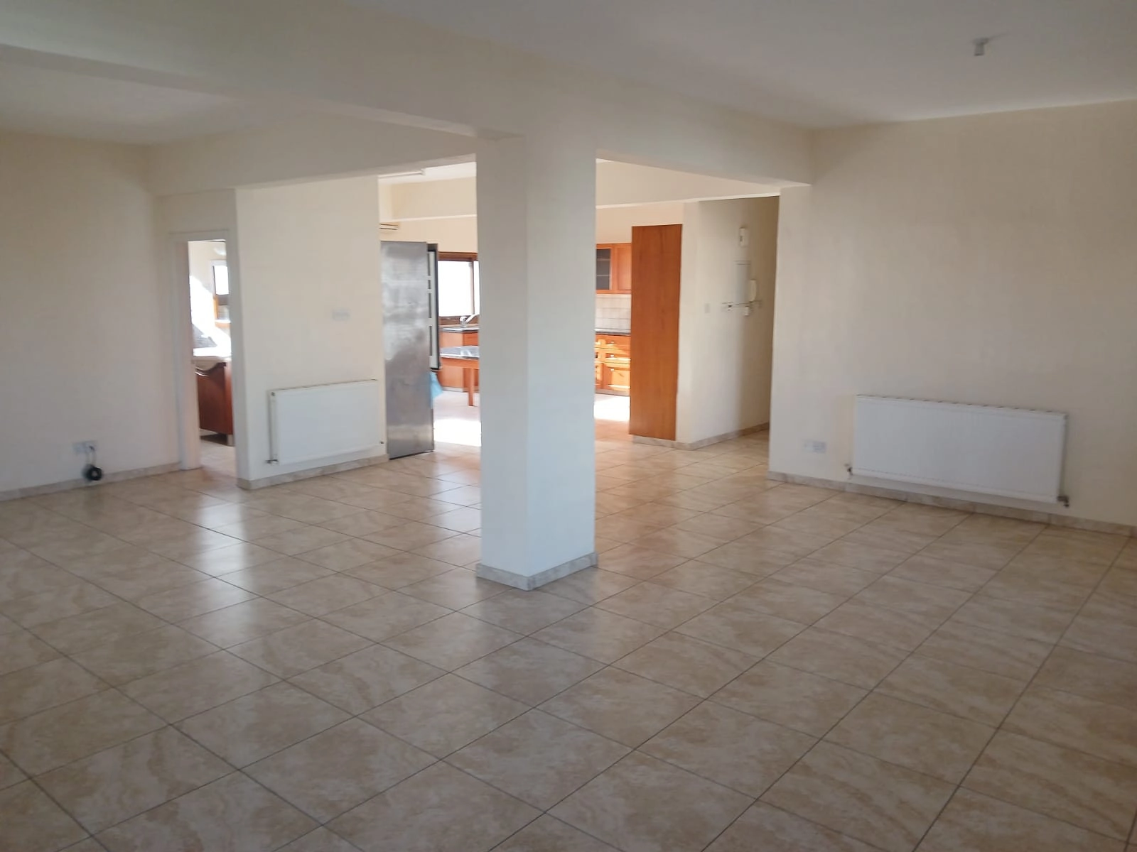 3 Bedroom Apartment for Rent in Paphos – Agios Theodoros