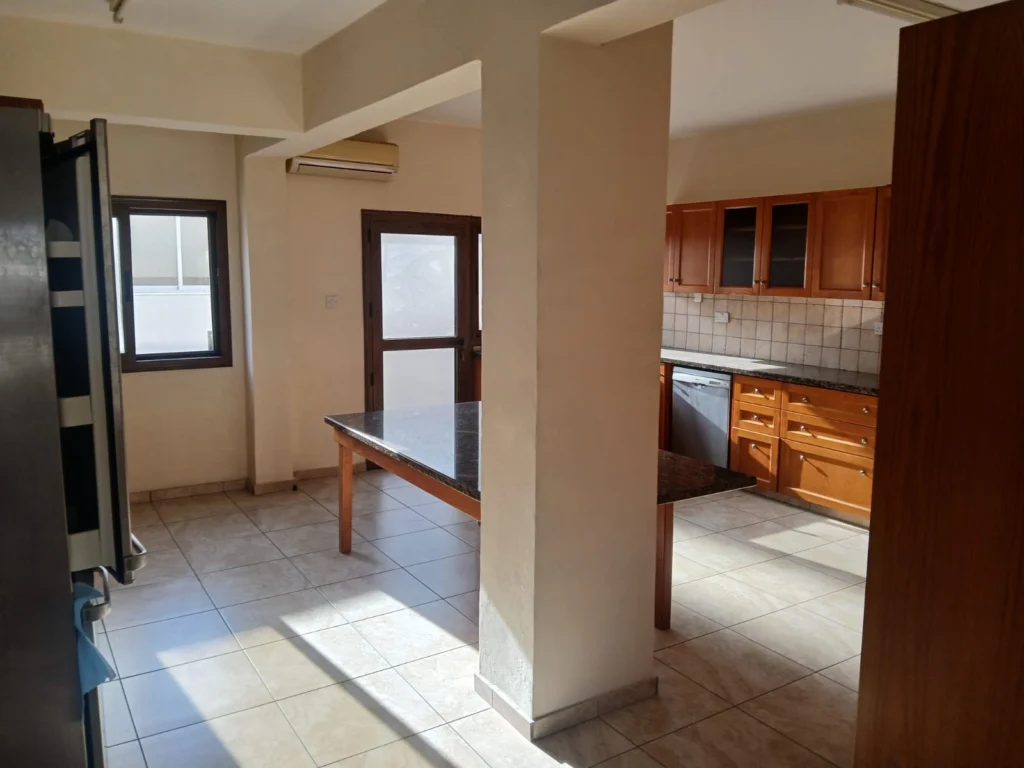 3 Bedroom Apartment for Rent in Paphos – Agios Theodoros