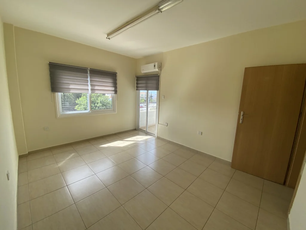 2 Bedroom Apartment for Sale in Paphos – Agios Theodoros