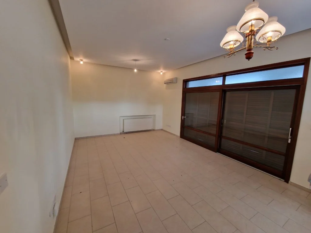 4 Bedroom House for Sale in Limassol – Agios Athanasios