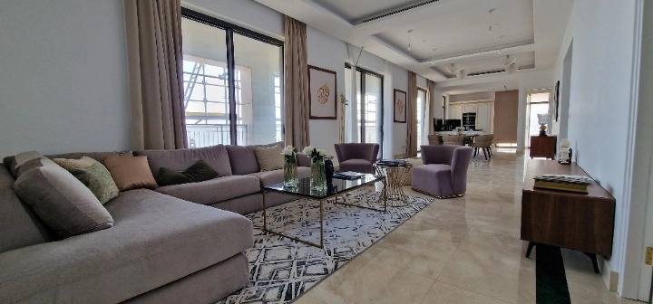 4 Bedroom Apartment for Sale in Agios Tychonas, Limassol District