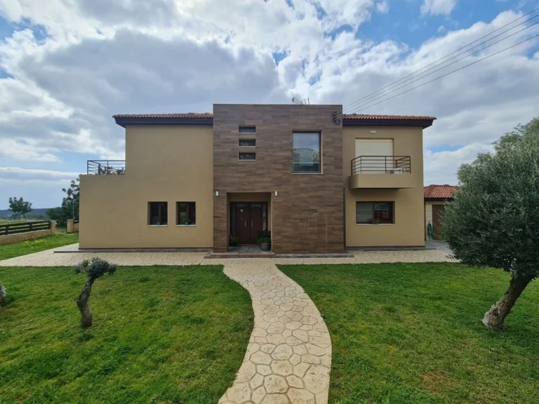6+ Bedroom House for Rent in Episkopi, Limassol District