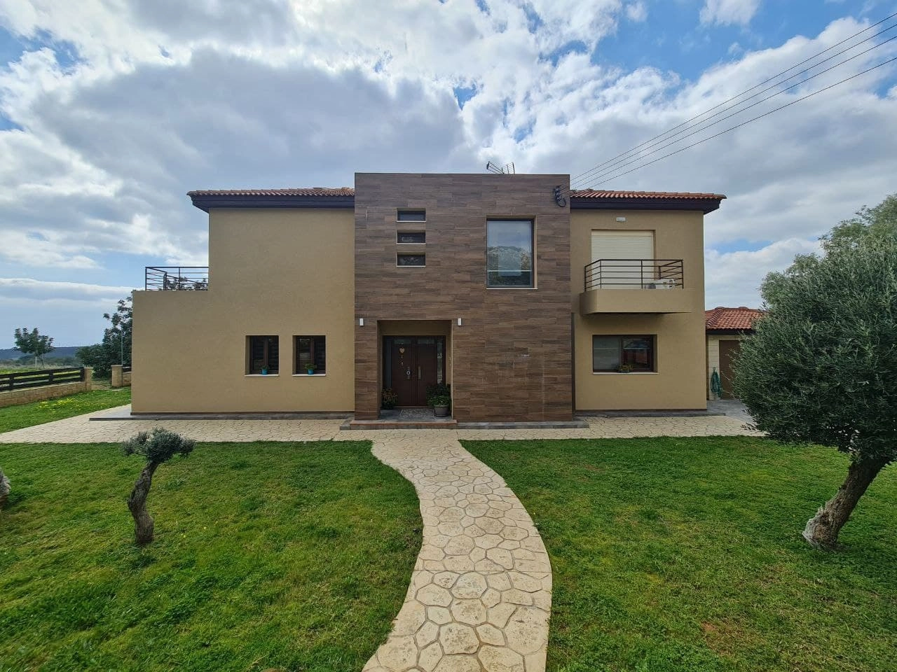 6+ Bedroom House for Rent in Episkopi, Limassol District