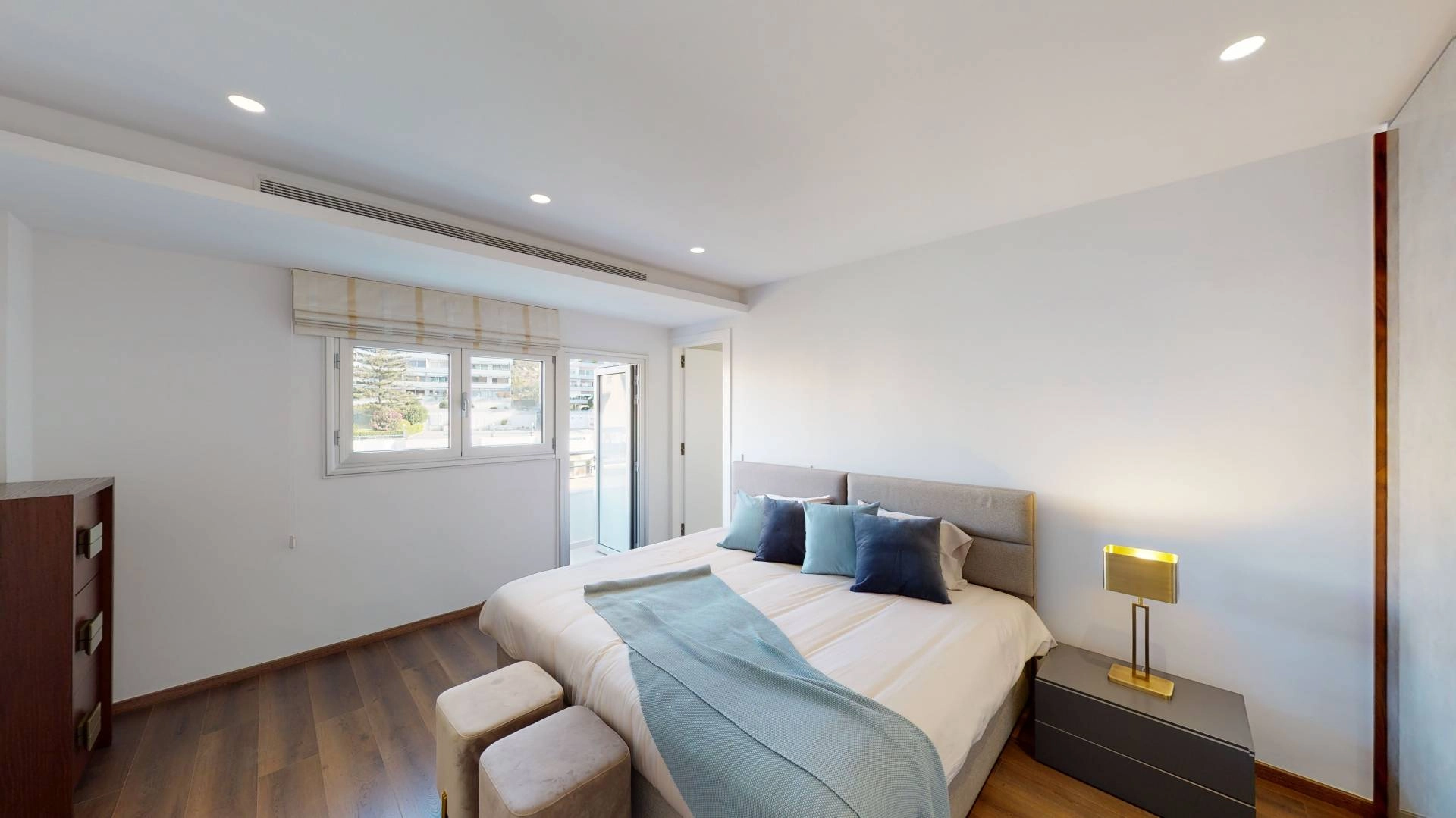 4 Bedroom Apartment for Sale in Agios Tychonas, Limassol District