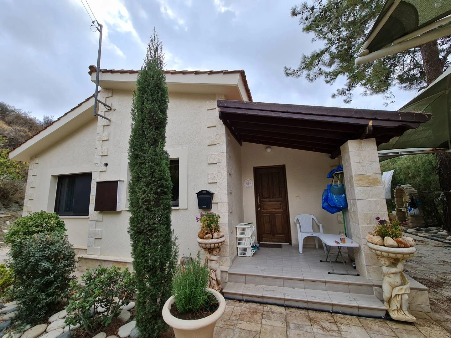 2 Bedroom House for Sale in Kellaki, Limassol District