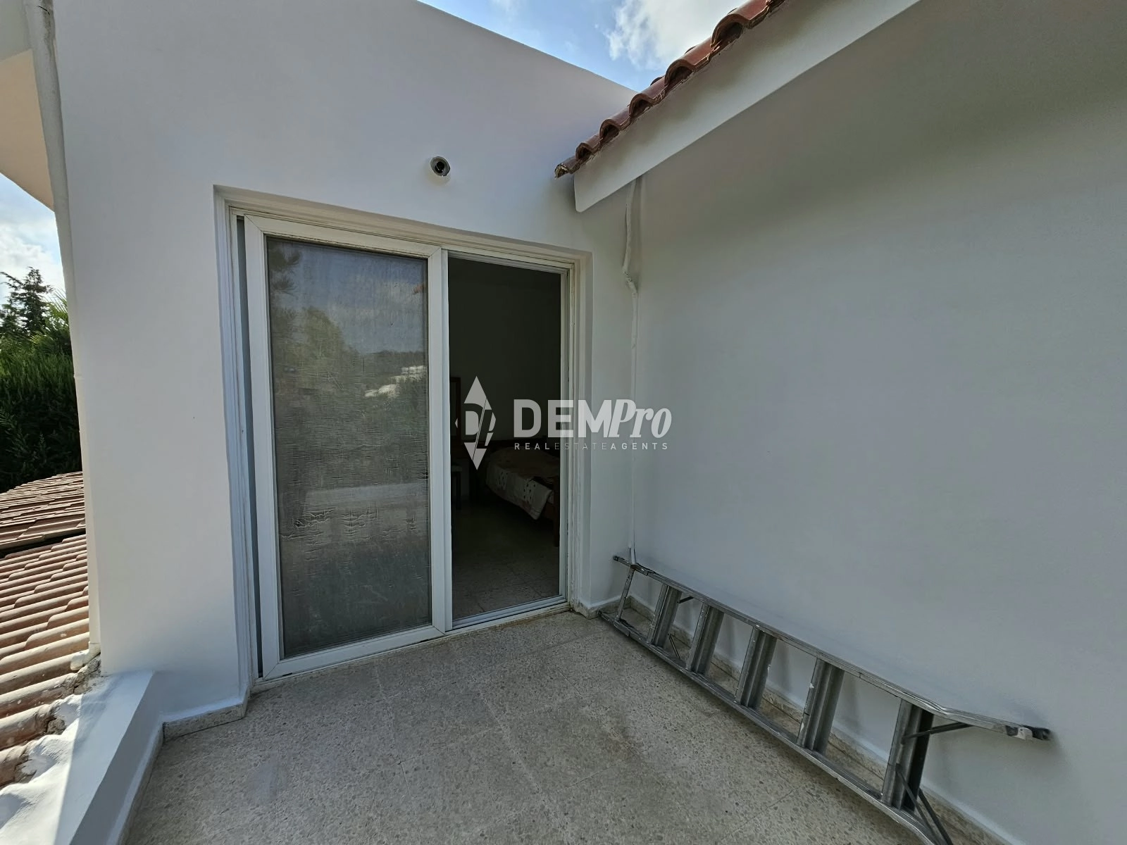 4 Bedroom House for Sale in Chlorakas, Paphos District