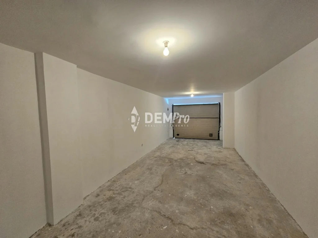 4 Bedroom House for Sale in Chlorakas, Paphos District