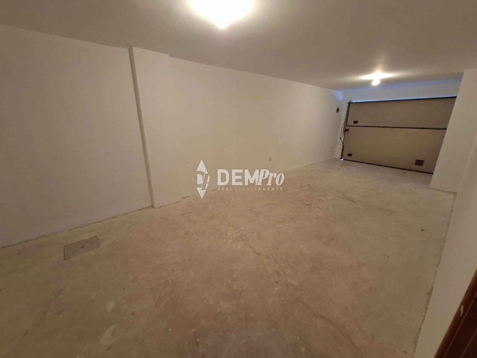 4 Bedroom House for Sale in Chlorakas, Paphos District