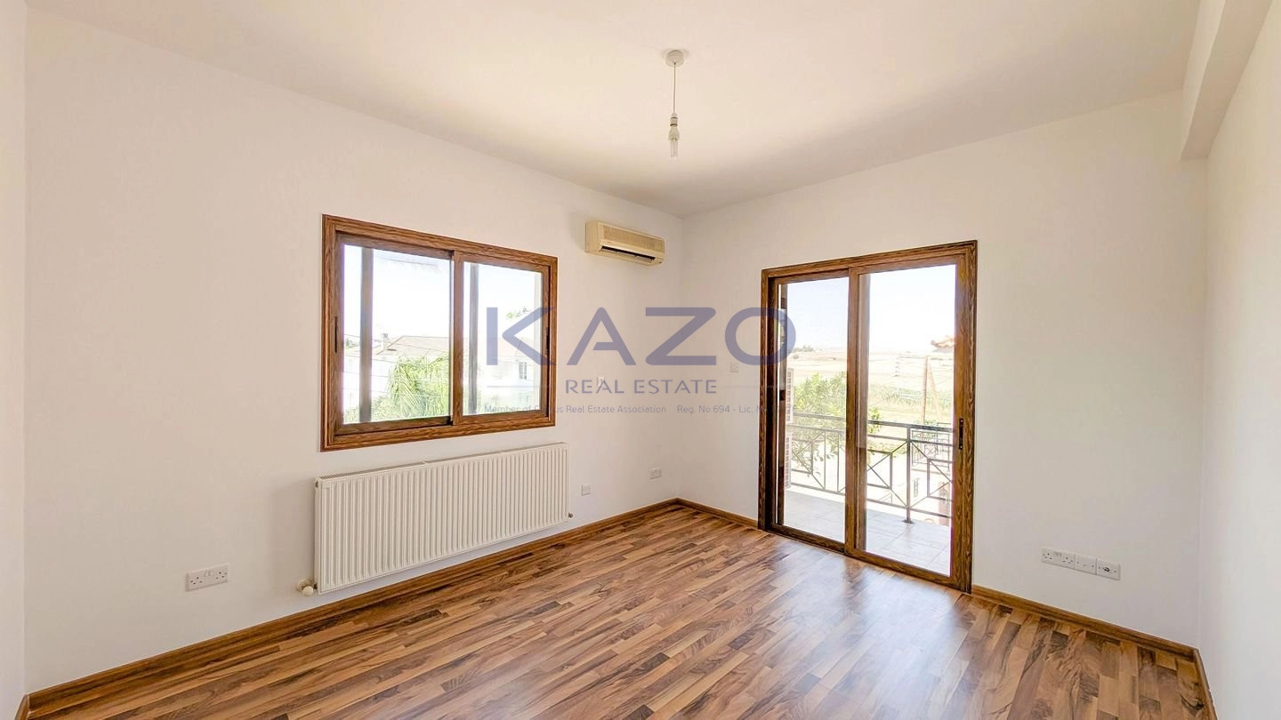 4 Bedroom House for Sale in Aradippou, Larnaca District