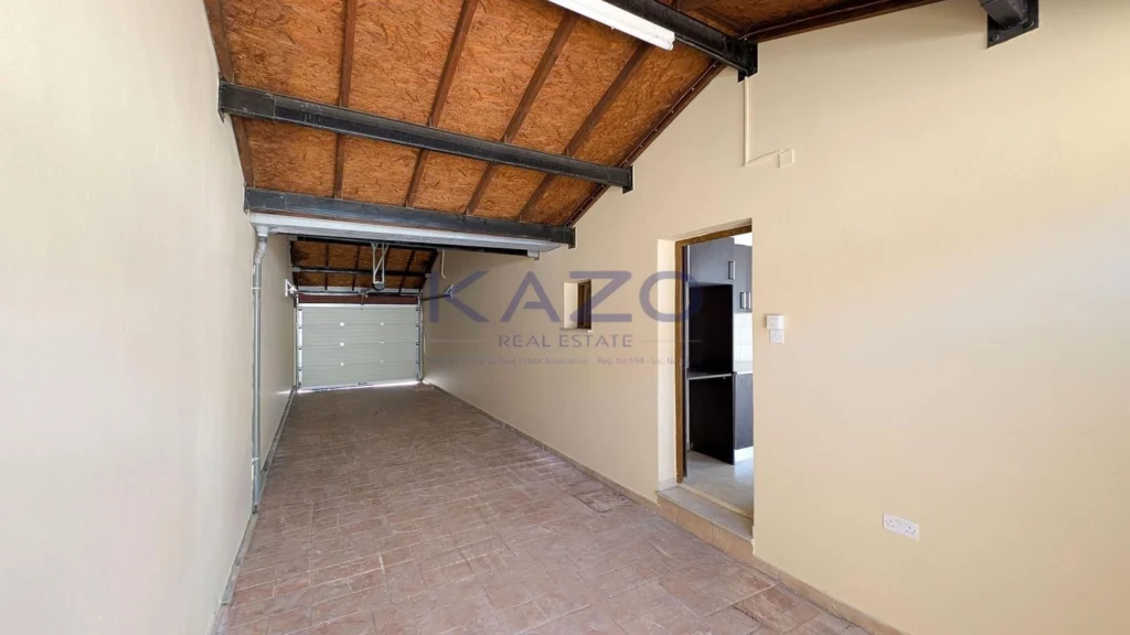 4 Bedroom House for Sale in Aradippou, Larnaca District