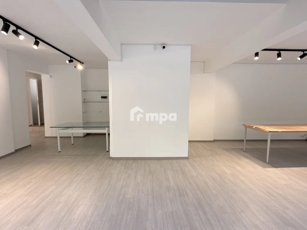 100m² Commercial for Rent in Nicosia District