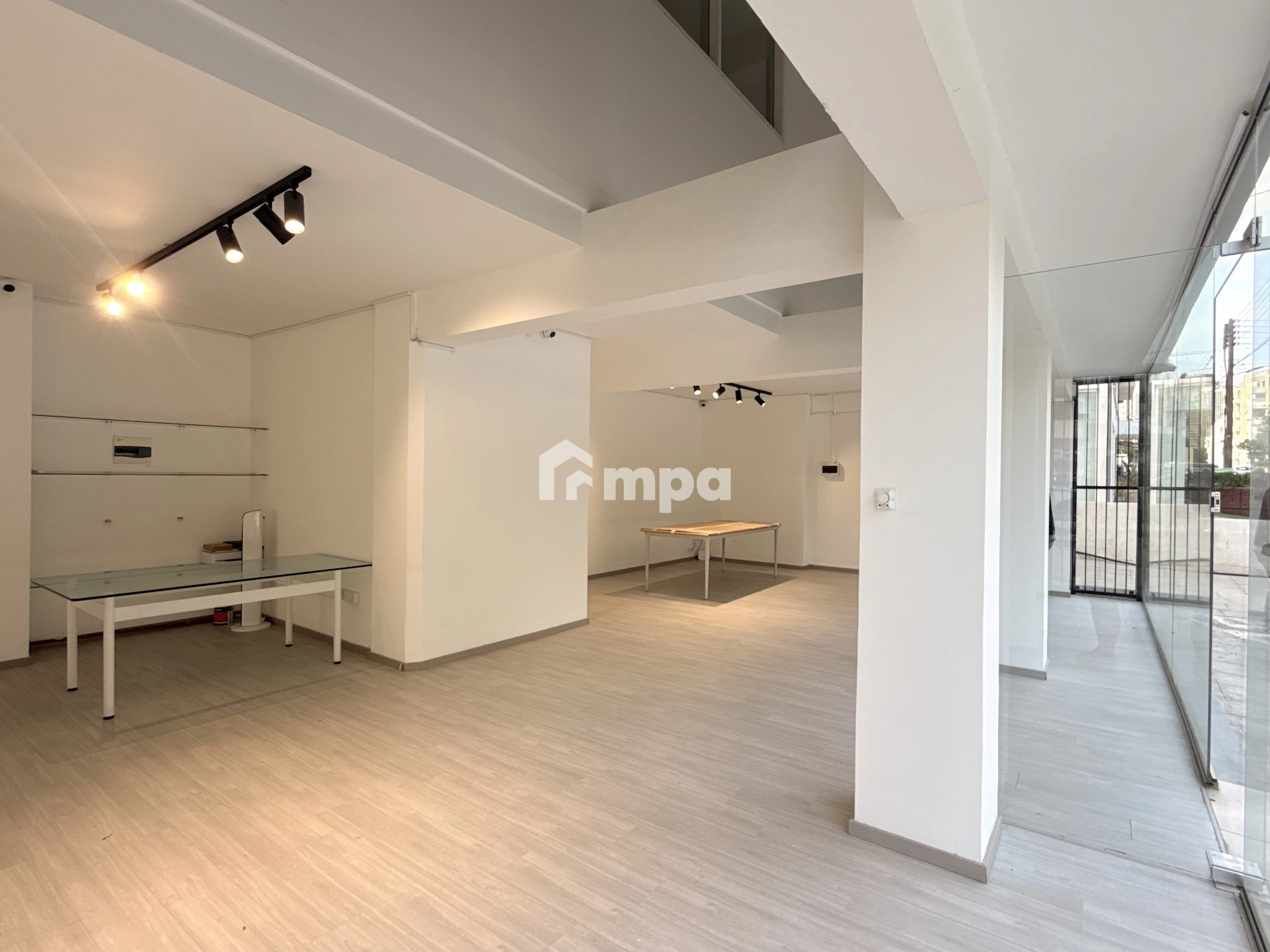 100m² Commercial for Rent in Nicosia District